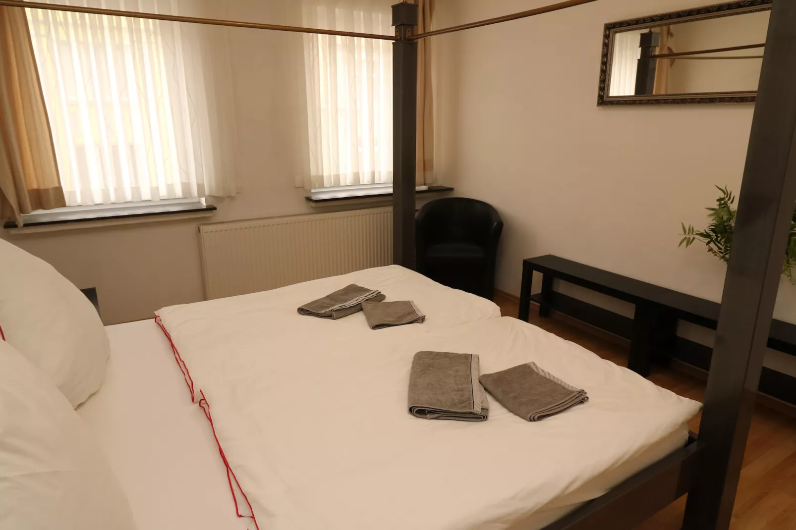 Zentrales Apartment in Messenähe-Bedroom