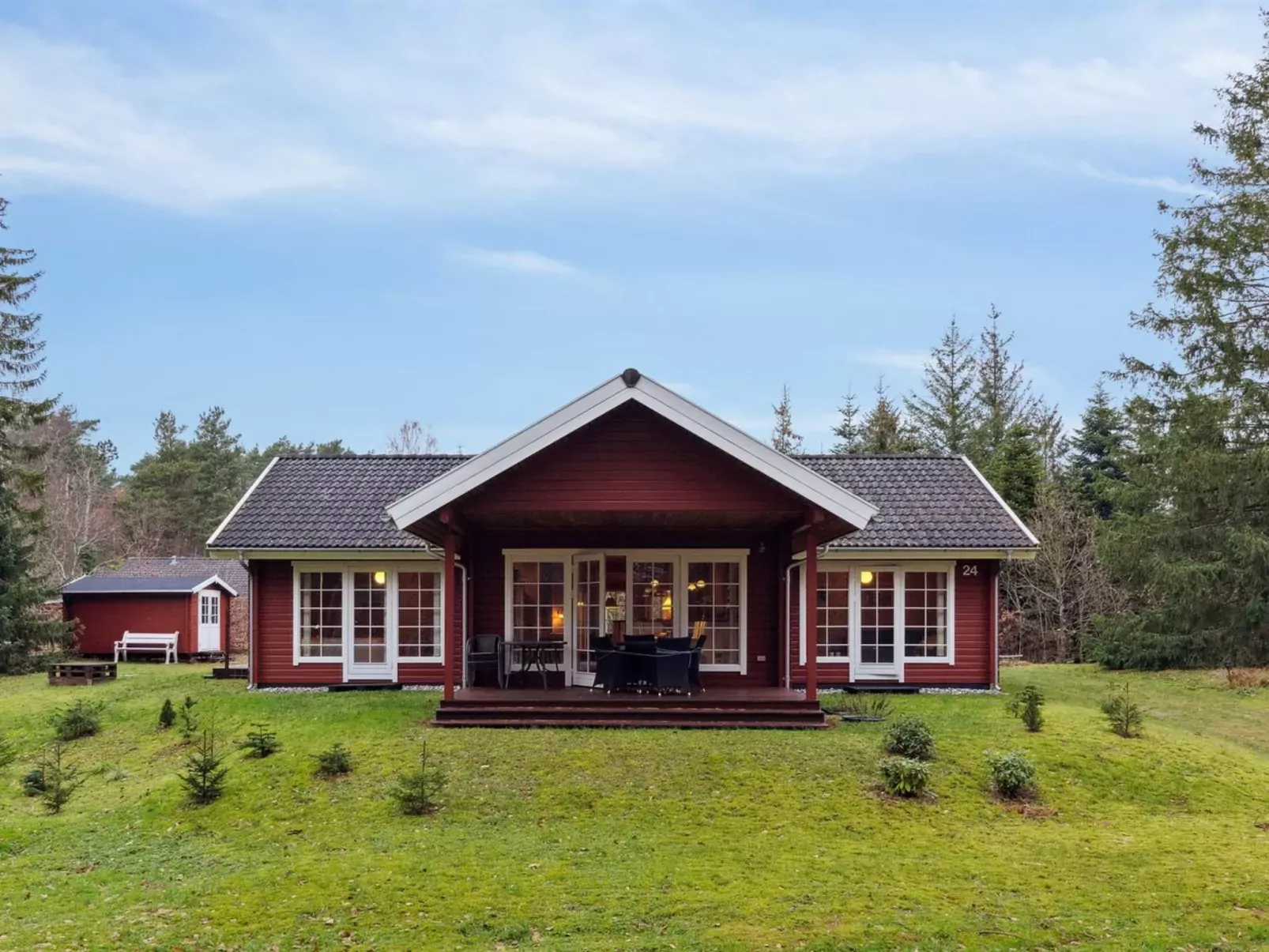 "Palnir" - 8km from the sea-Outside