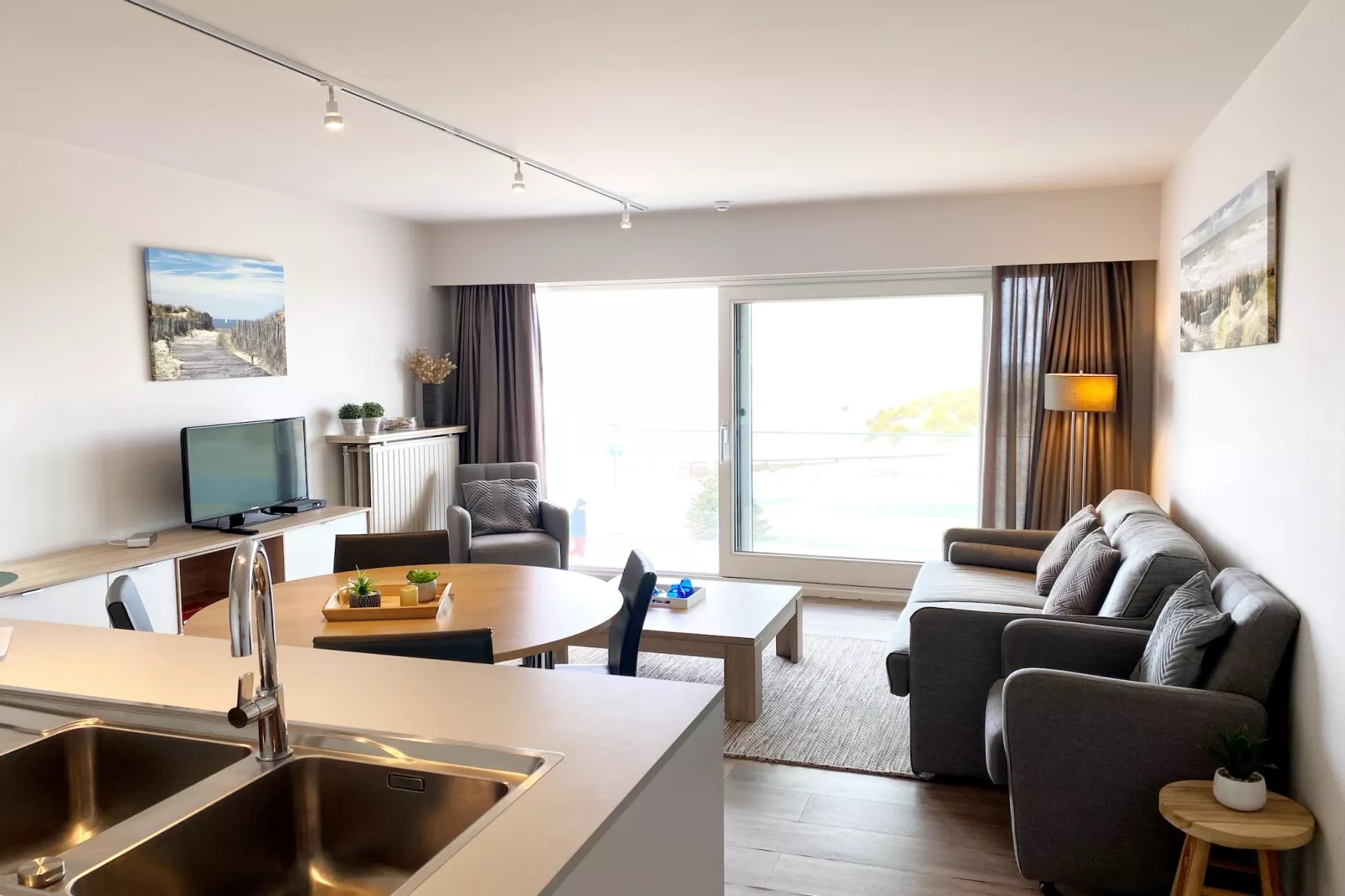 CASINO AB B0101GAR-Living room