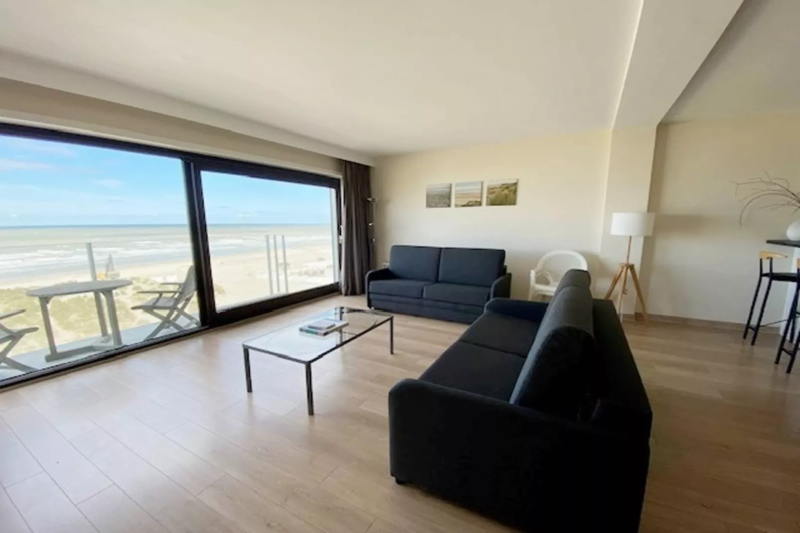 GARBI-Living room