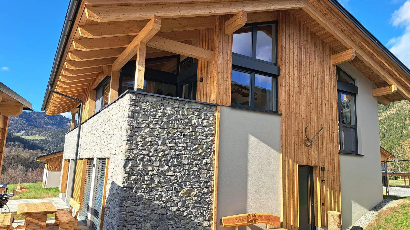 Grebenzen Lodge Edelweiss-Exterior summer
