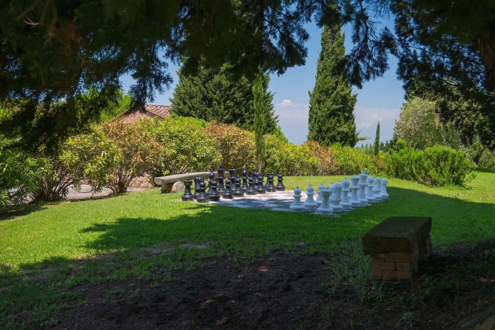 Bellavista-Gardens summer