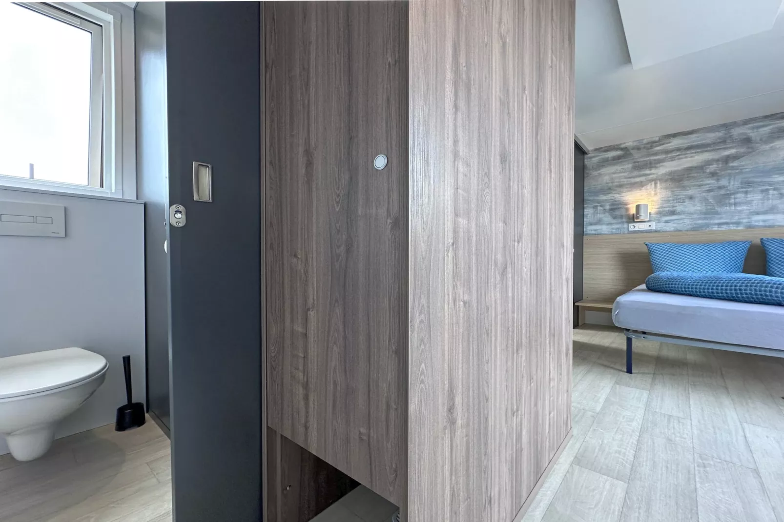 FERIENDORF SEEBLICK - Tiny Chalet am Eixendorfer See-Bathroom