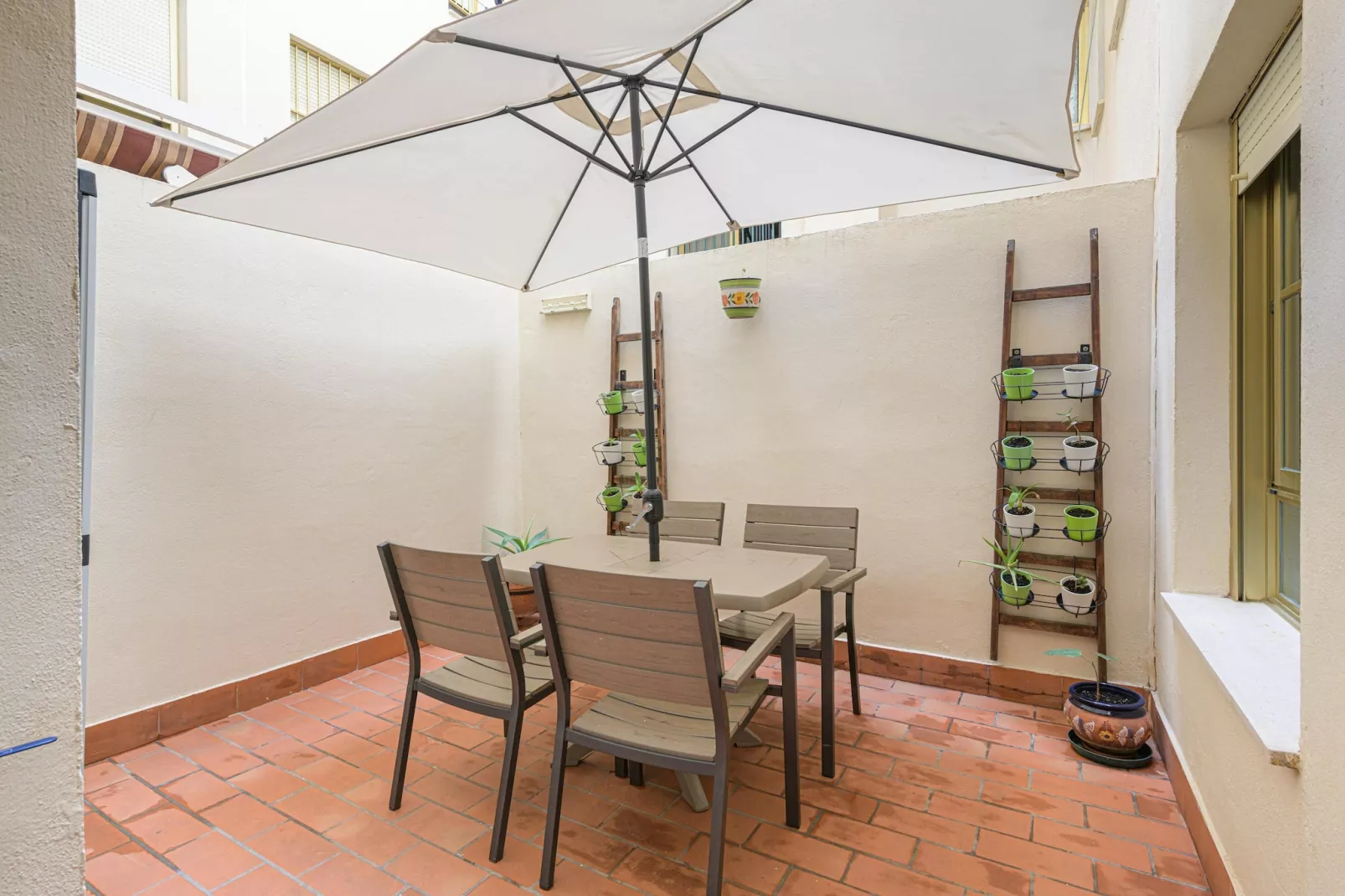 Las Candelas-Terrace balcony