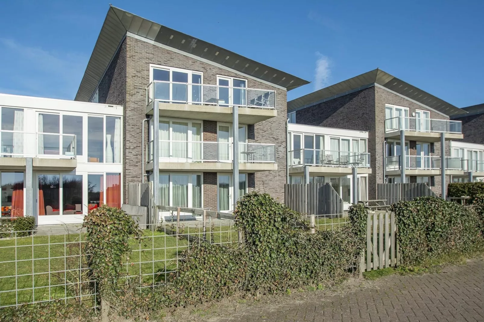 Strandleven 103-Exterior summer