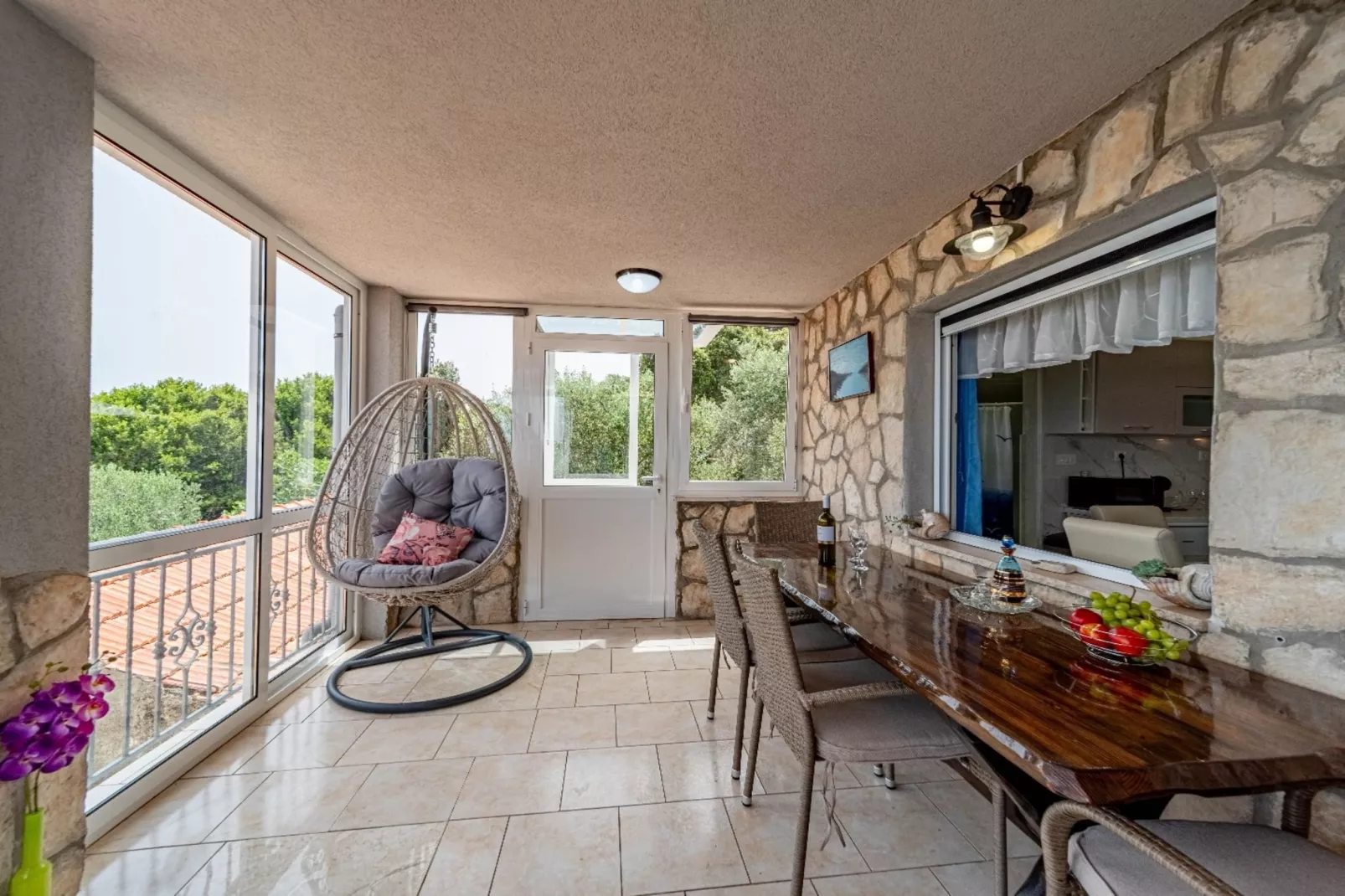Stone House Blaca - Two Bedroom Stone House with Terrace and Sea View-Living room