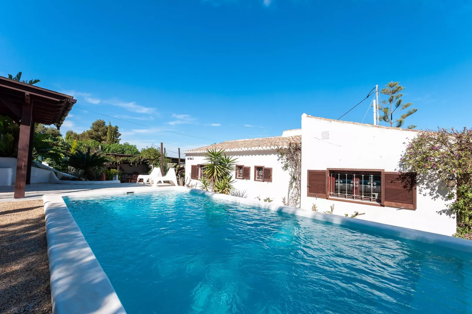 poolofhouse