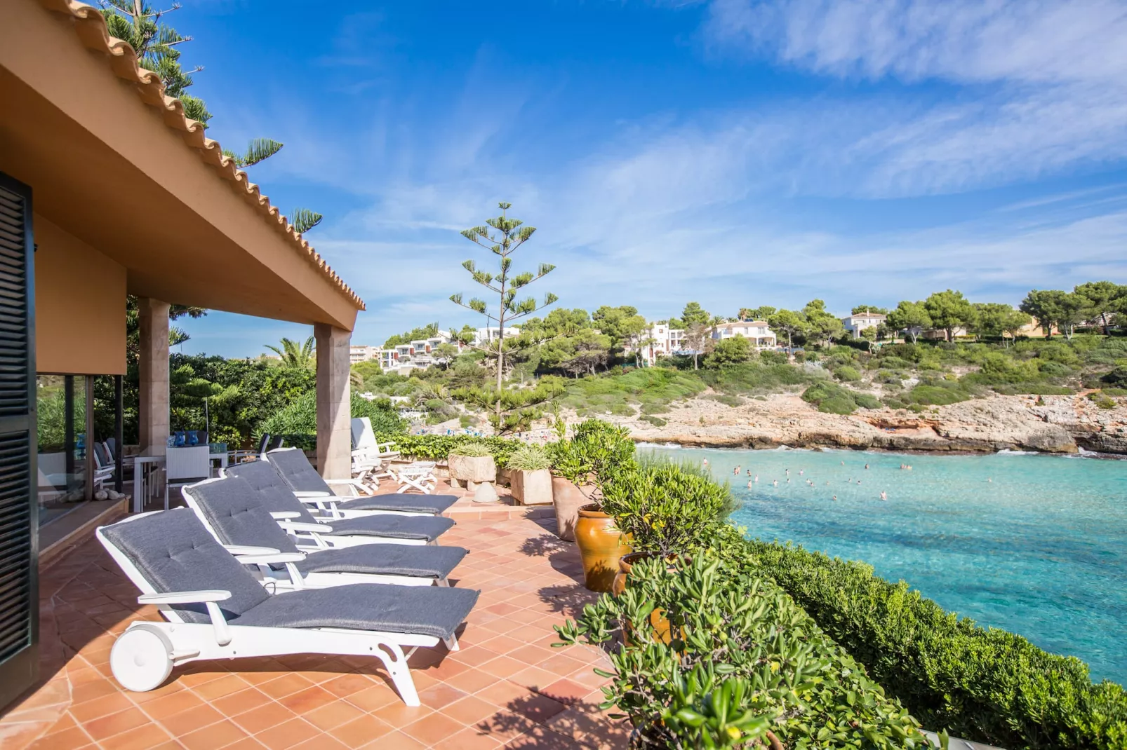 Es Mirador-Exterior summer