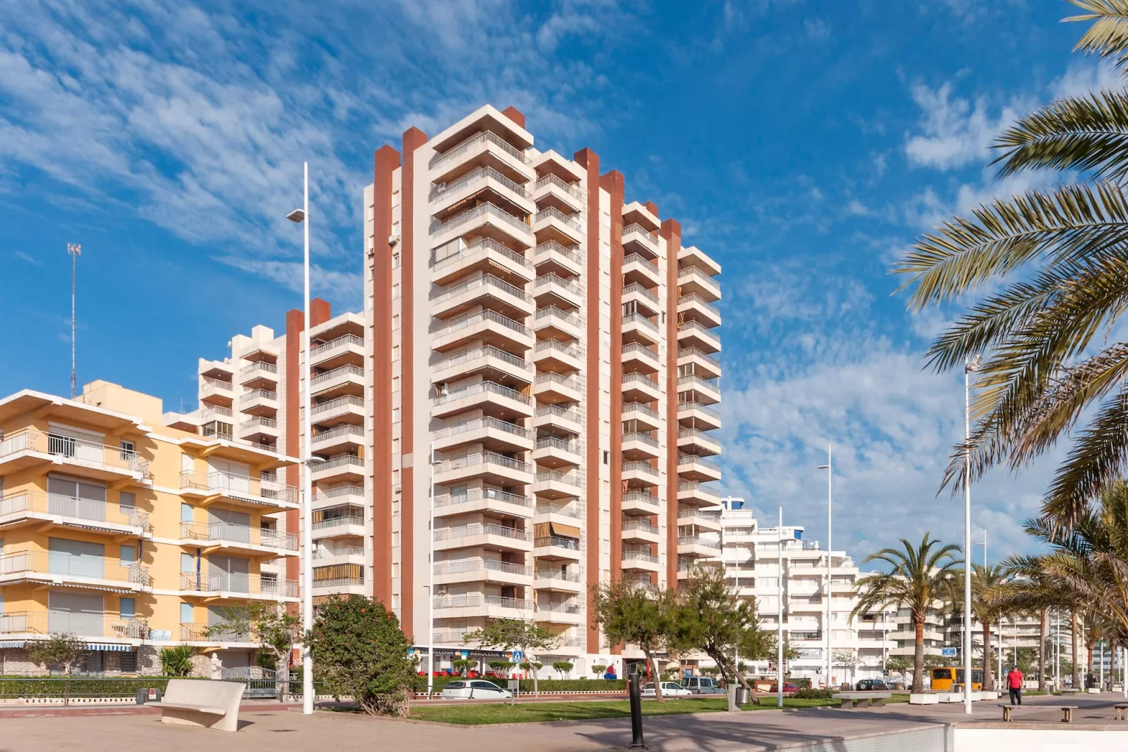 Piropo-Exterior summer