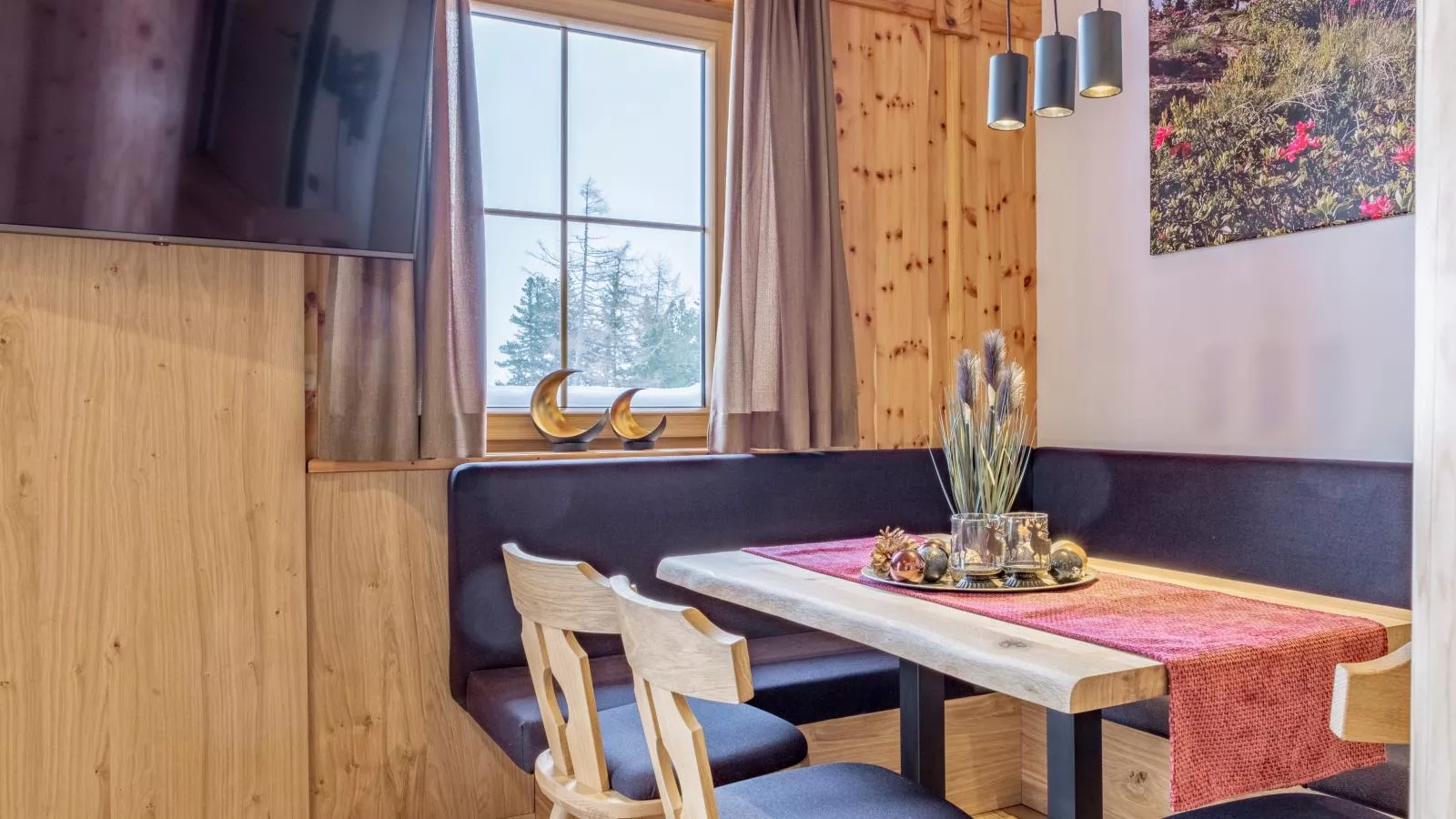 Deluxe Zirberl Top 6-Esszimmer