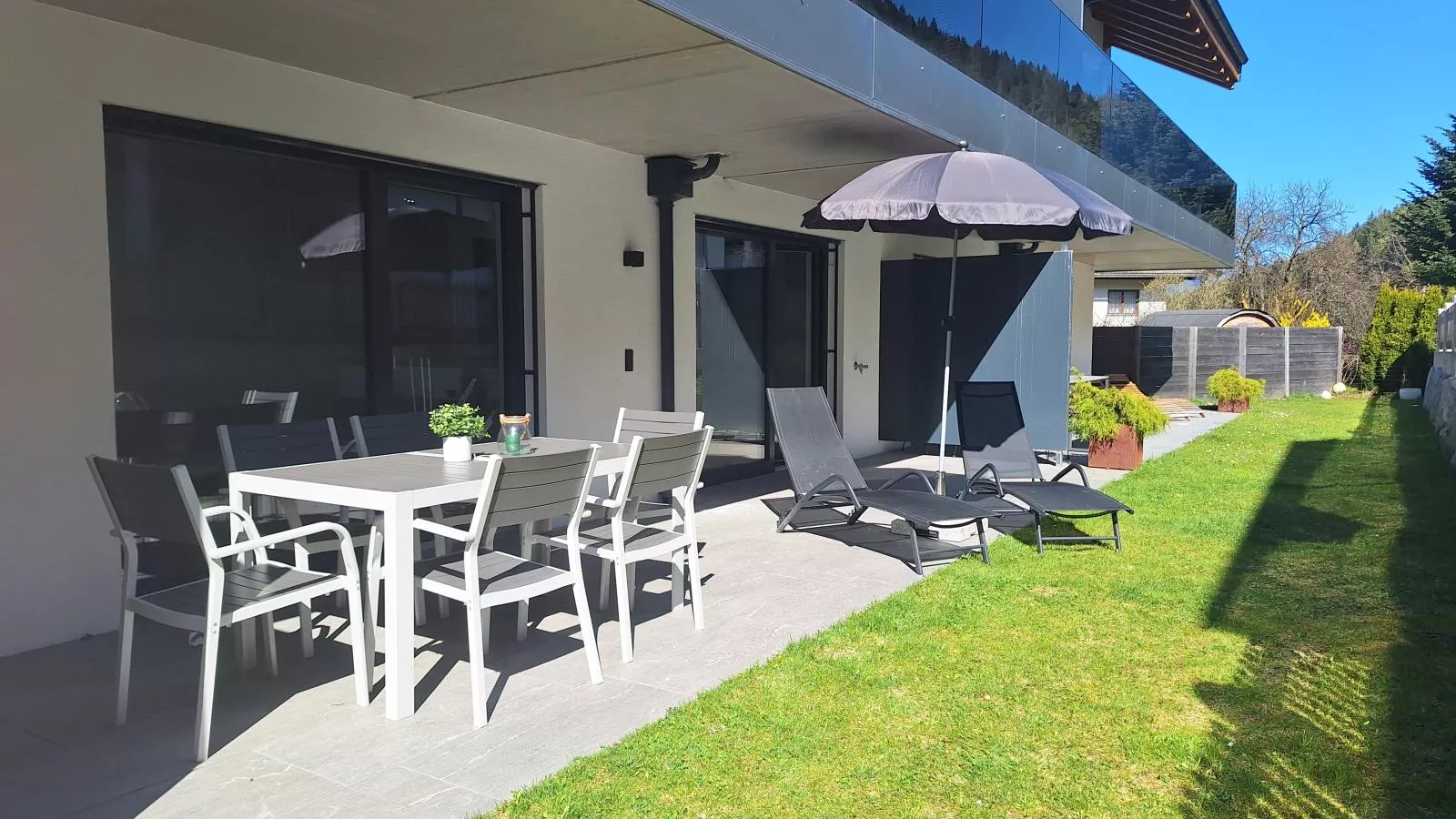 Hahnenkamm-Terrassenbalkon