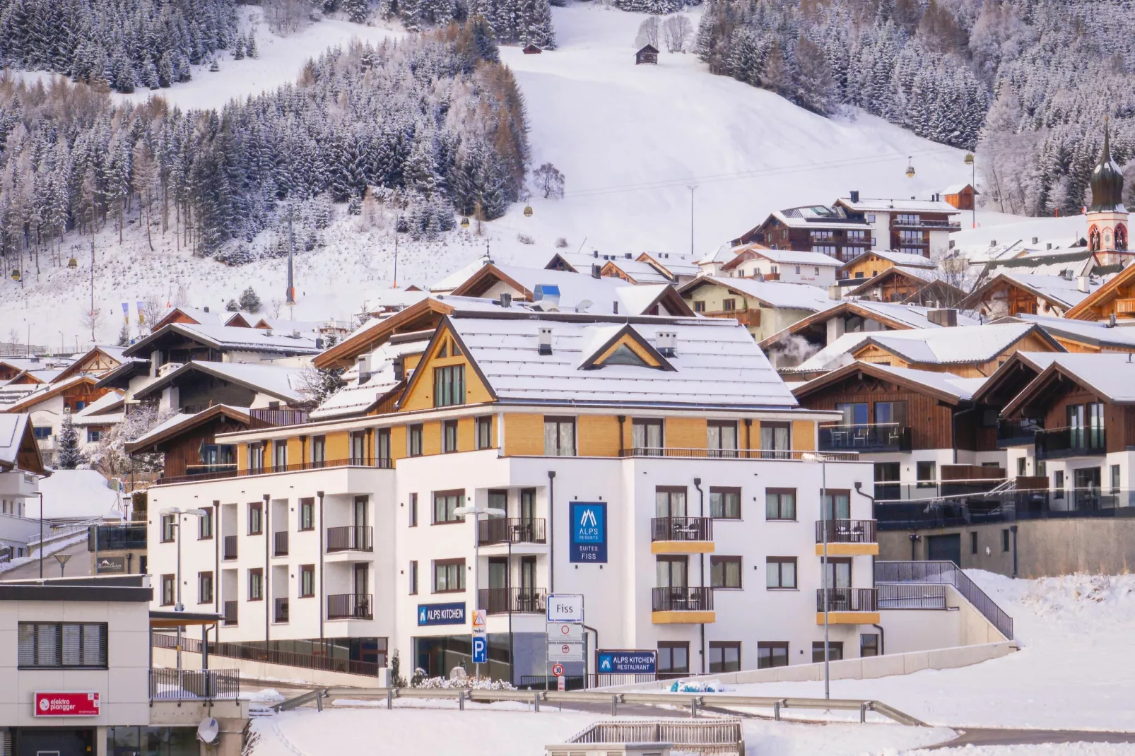 Fiss Suites 3-Exterior winter