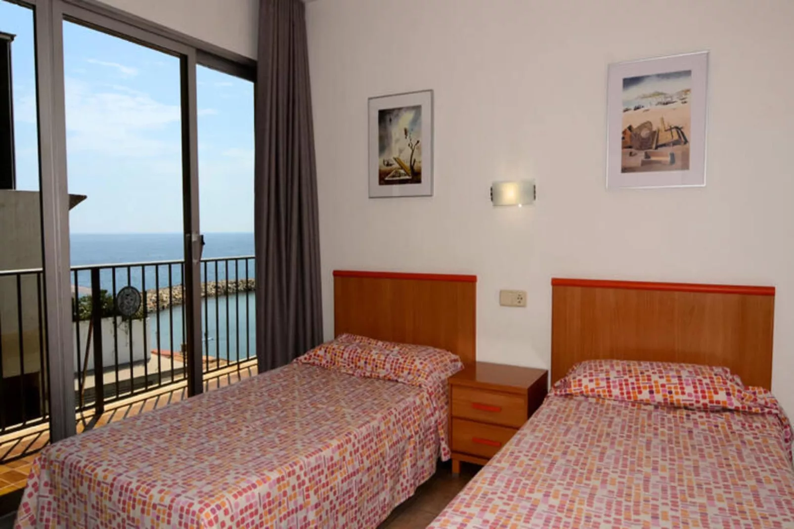 Appartements à L'Estartit-Schlafzimmer