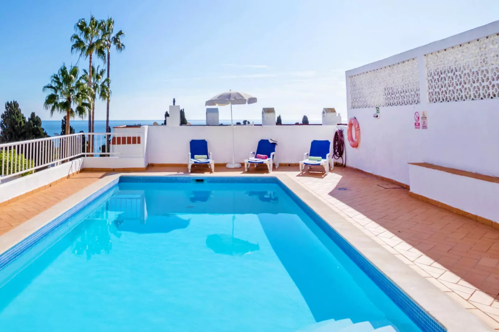poolofhouse