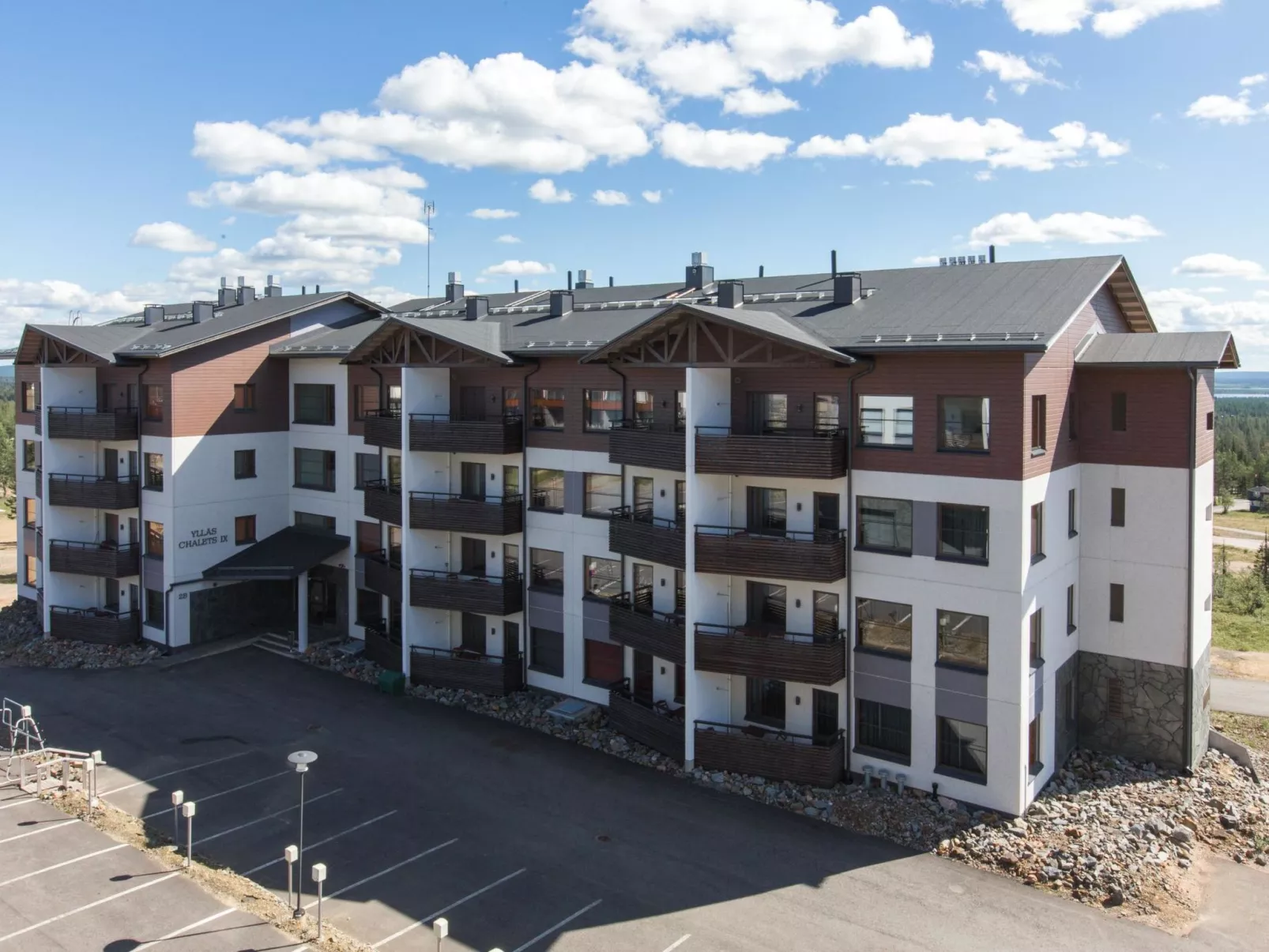 Nordic chalet 9106