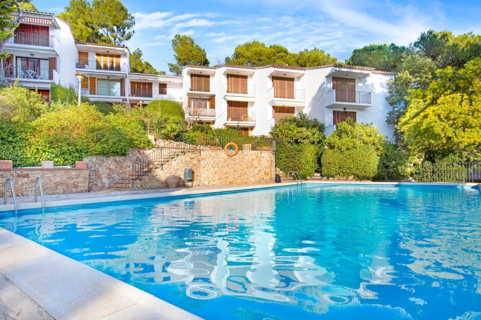 poolofhouse