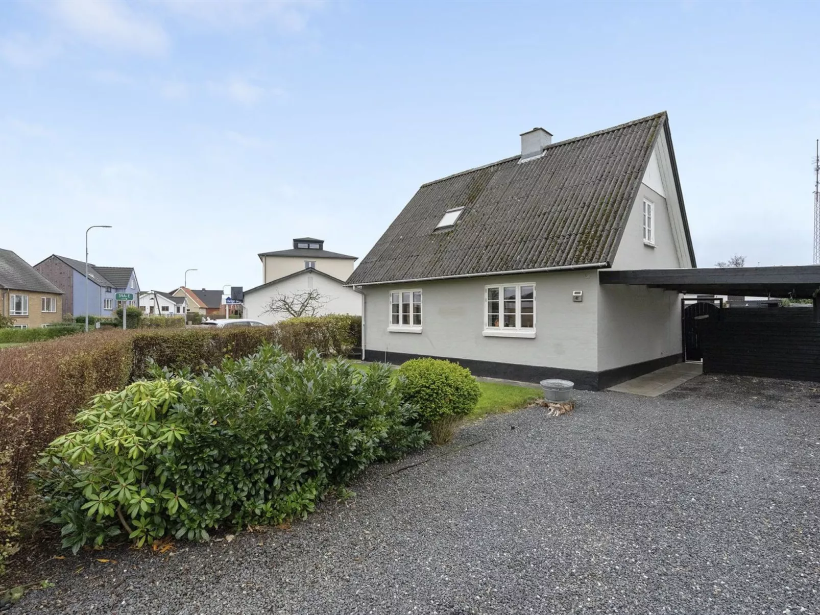 "Richardine" - 600m from the sea