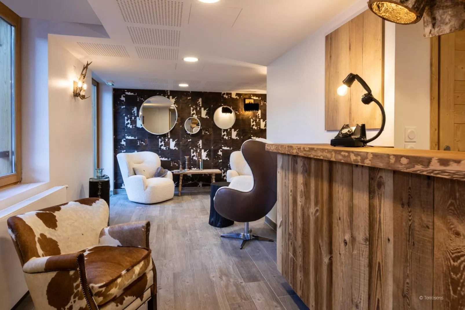 hallreception