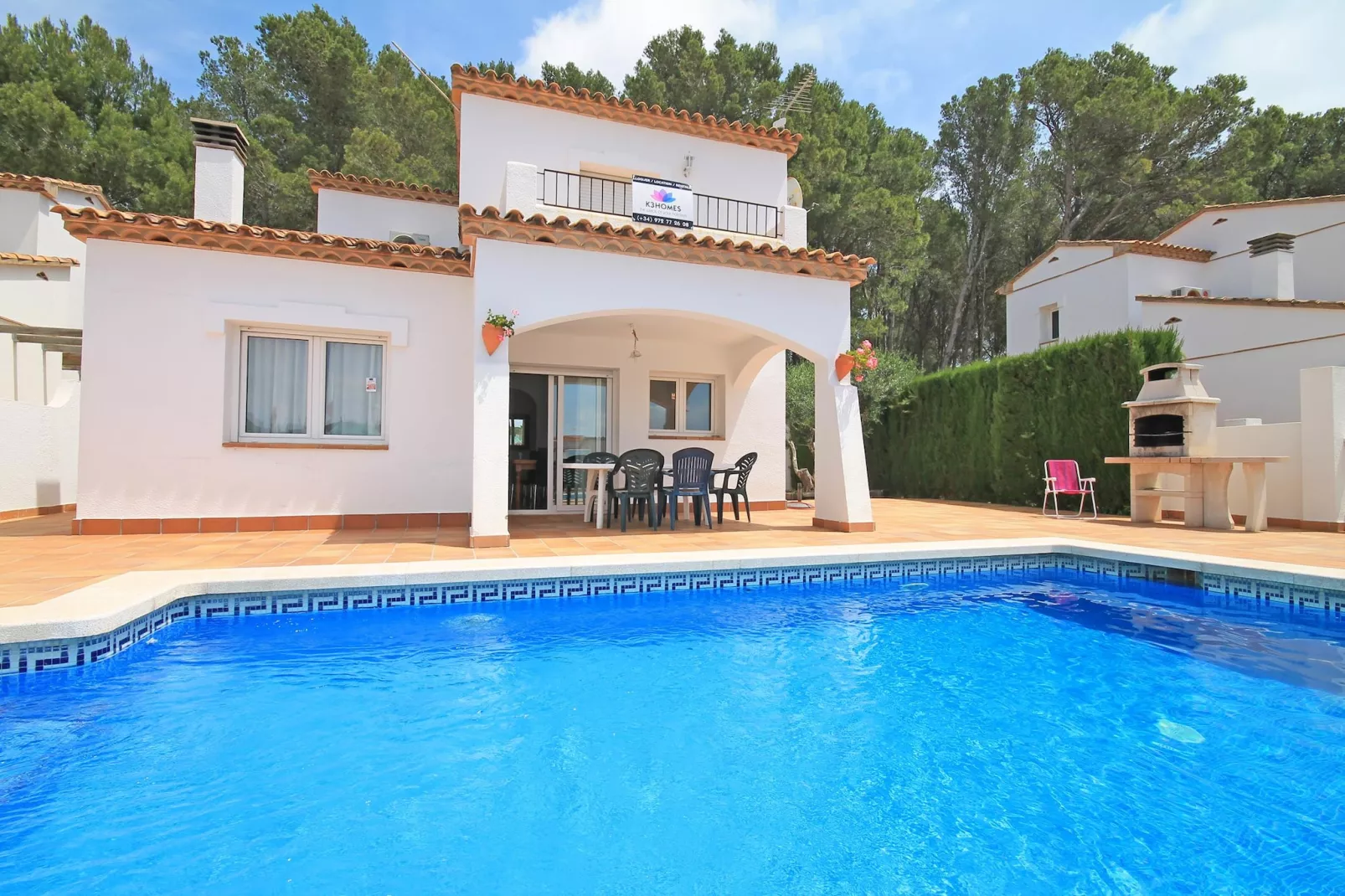 poolofhouse