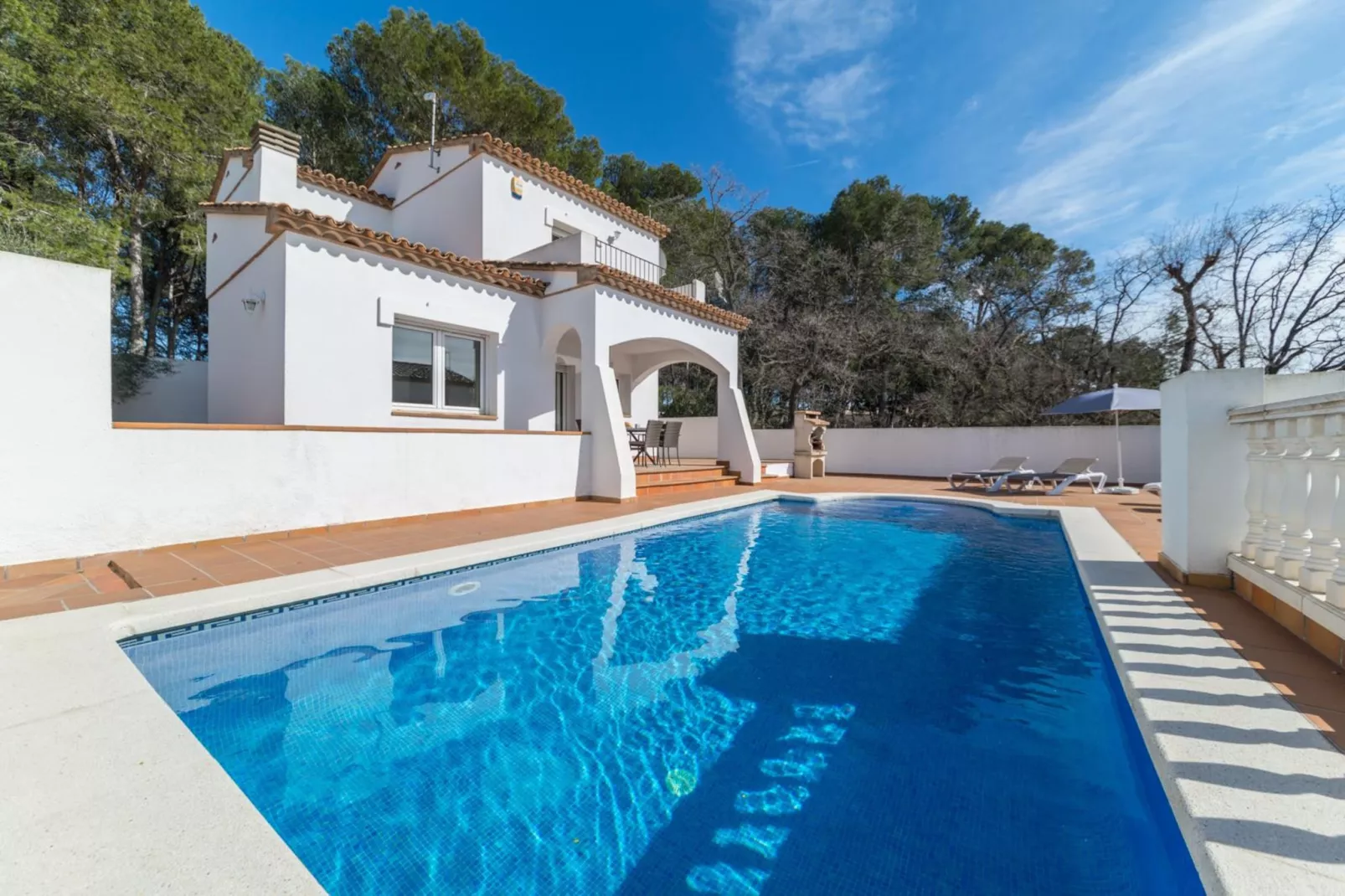 poolofhouse
