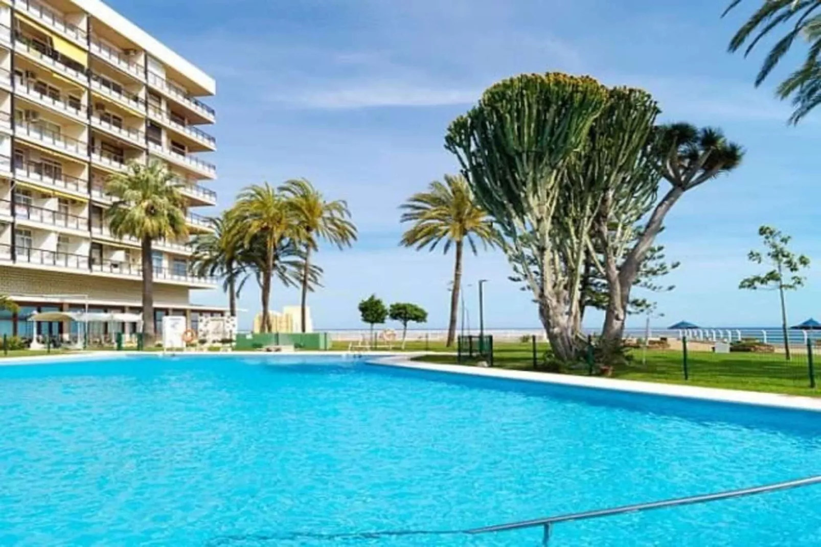 poolofhouse