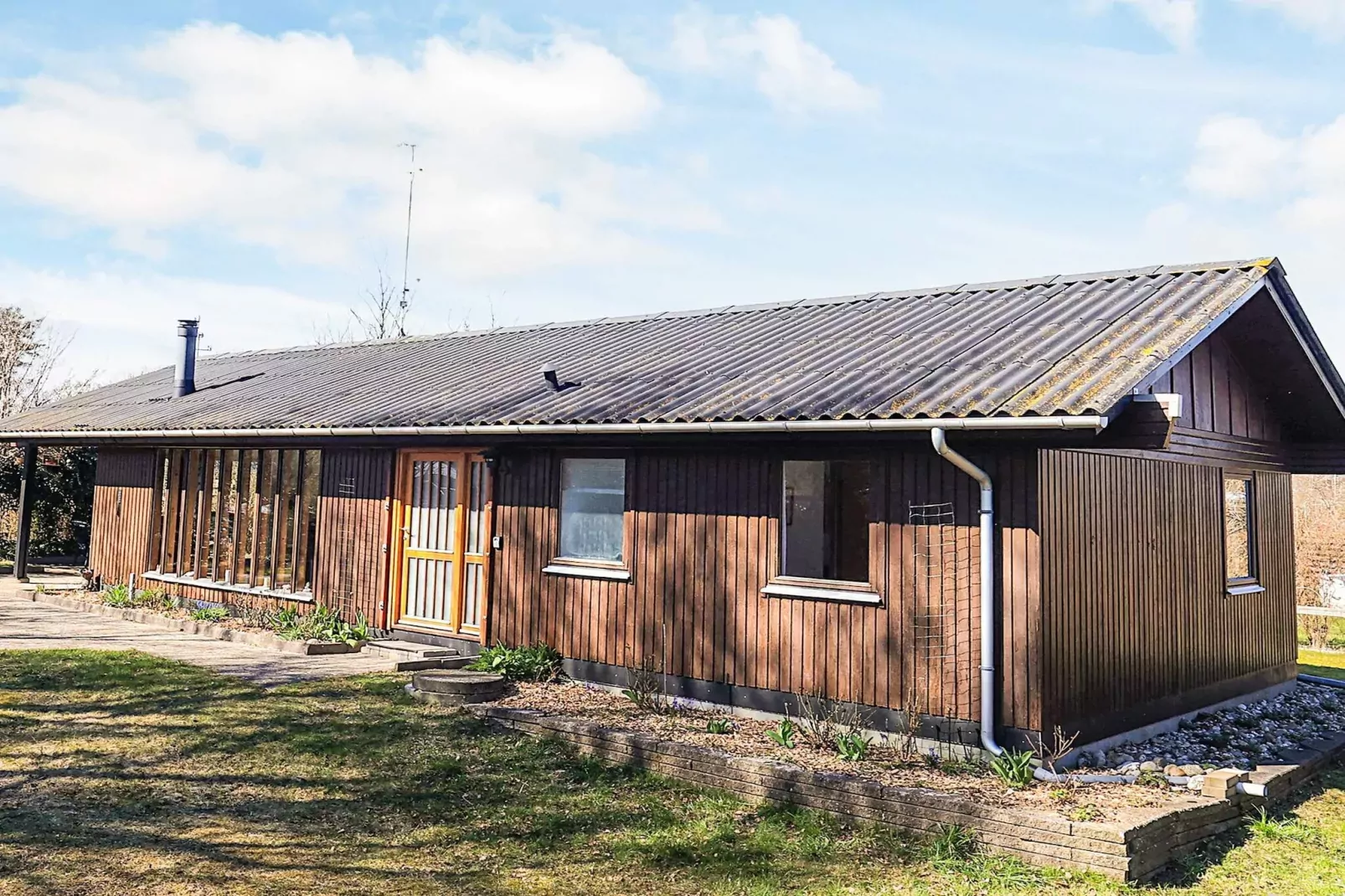 6 person holiday home in Læsø