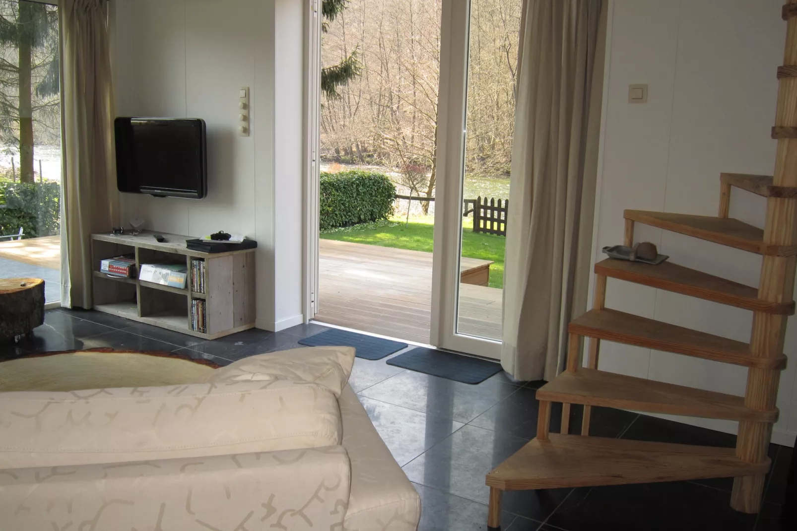Nr 48-Living room