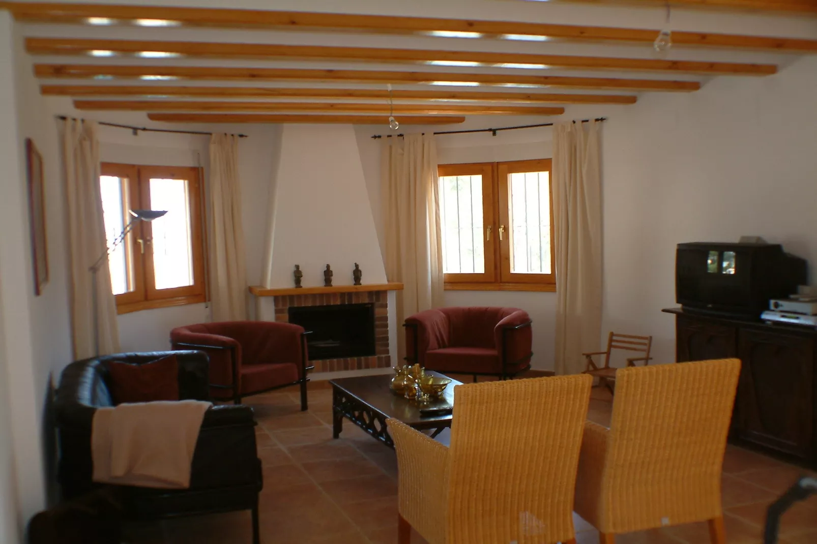 Les Bassetes-Living room