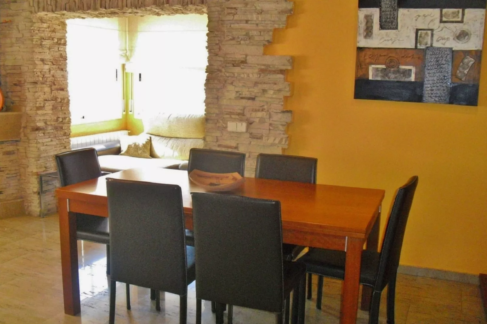 Casa Ausias-Dining room