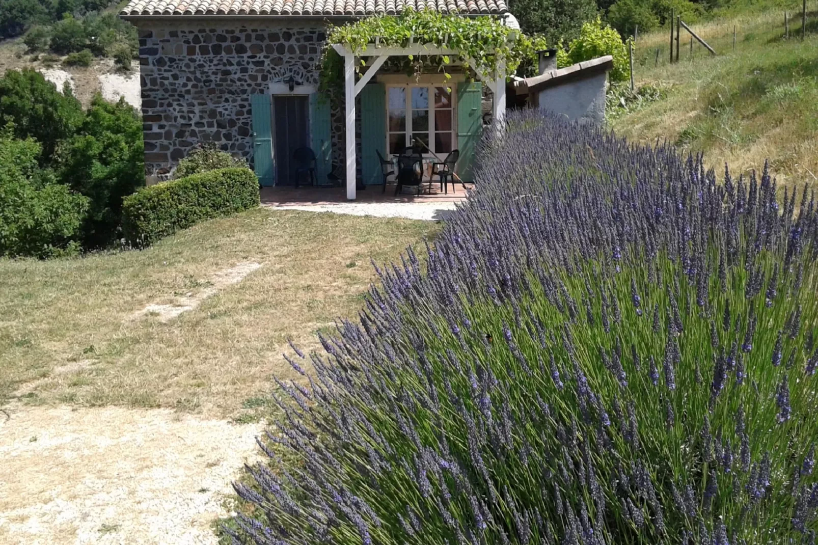 Gite - SAINT PONS-Gärten Sommer