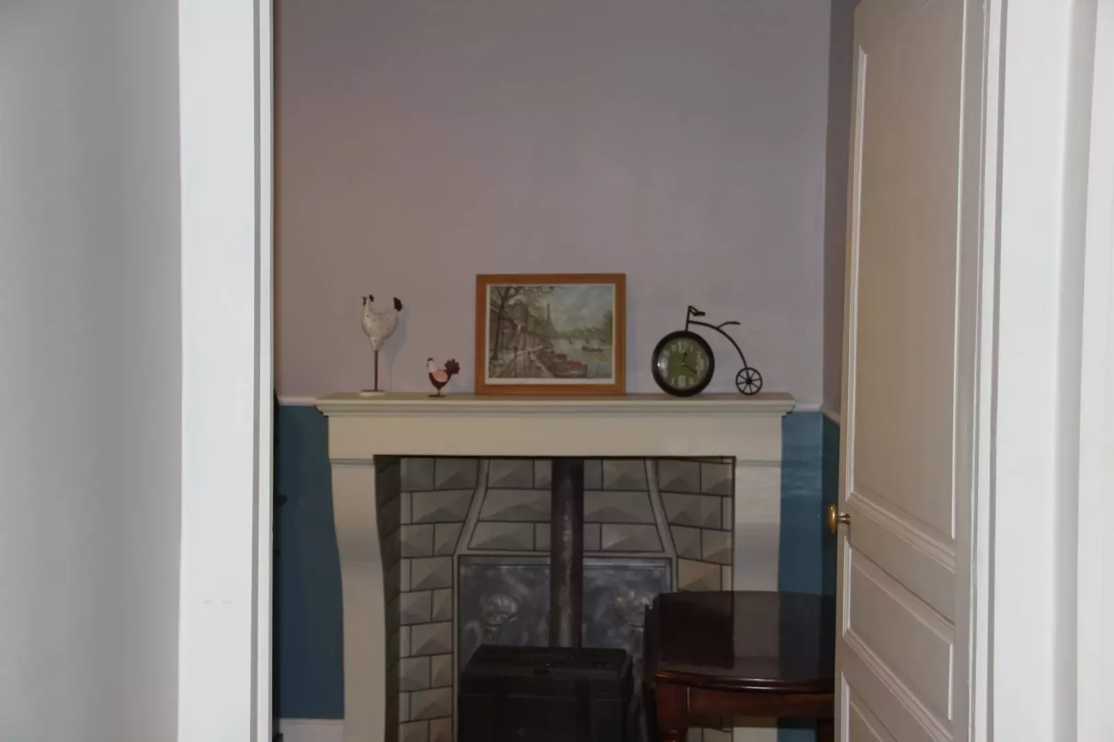 Le Commandant-Living room