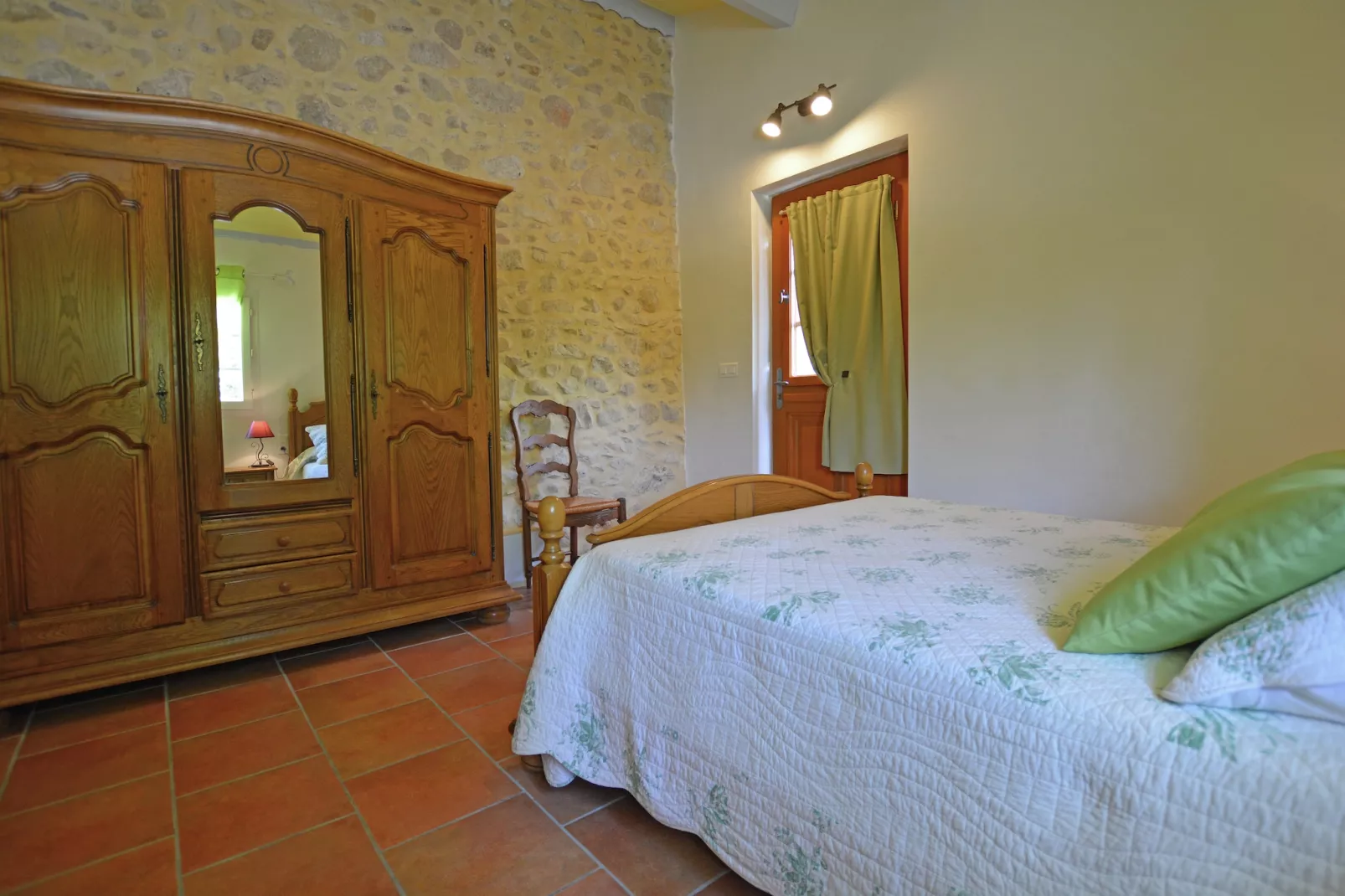 Le Mas Enchanteur-Bedroom