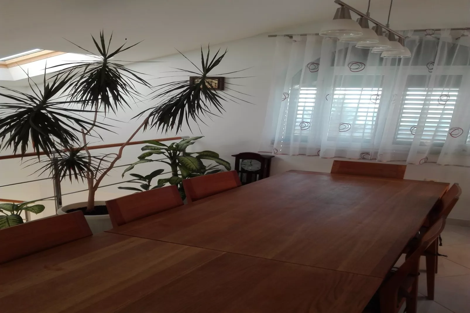 Country hideaway-Dining room