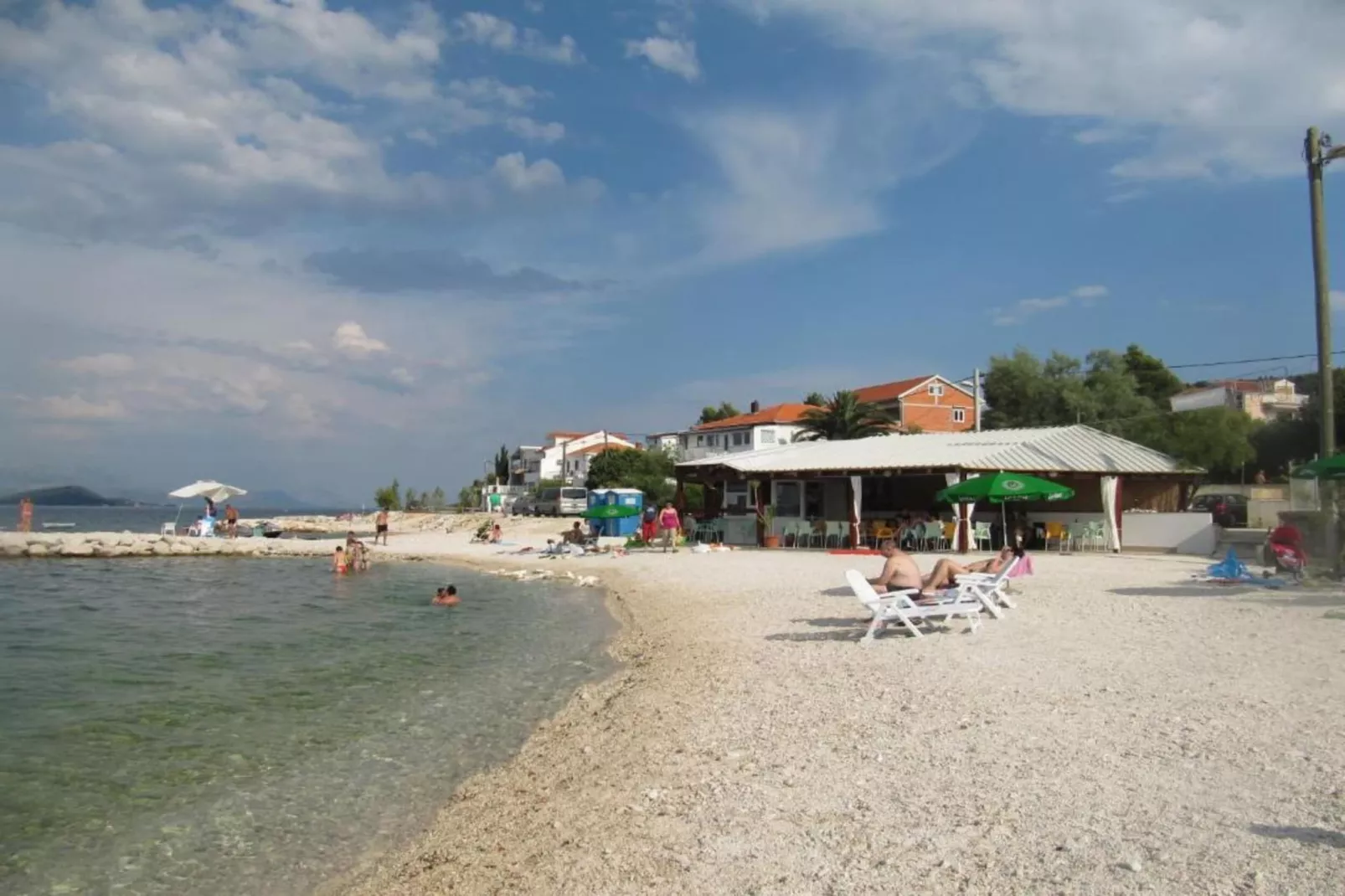 Marina Jacuzzi  Apartment  C-Gebiete Sommer 20 km