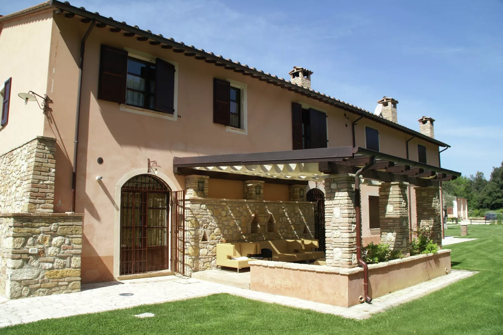 Il Leccio-Exterior summer