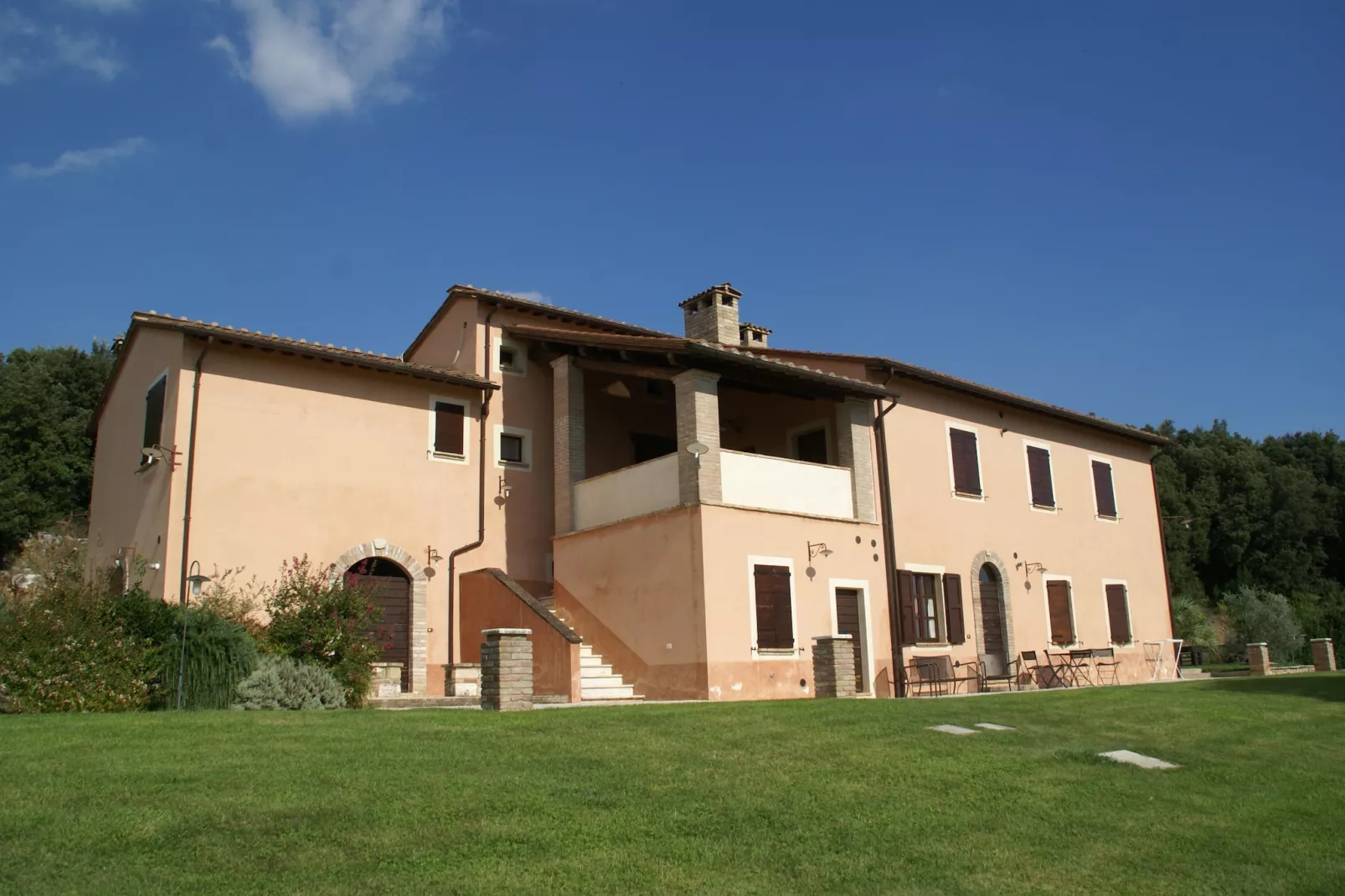 Il Bagolaro-Exterior summer