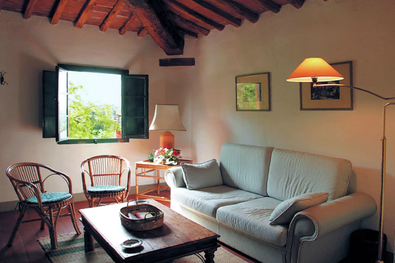 Sole e Luna-Living room