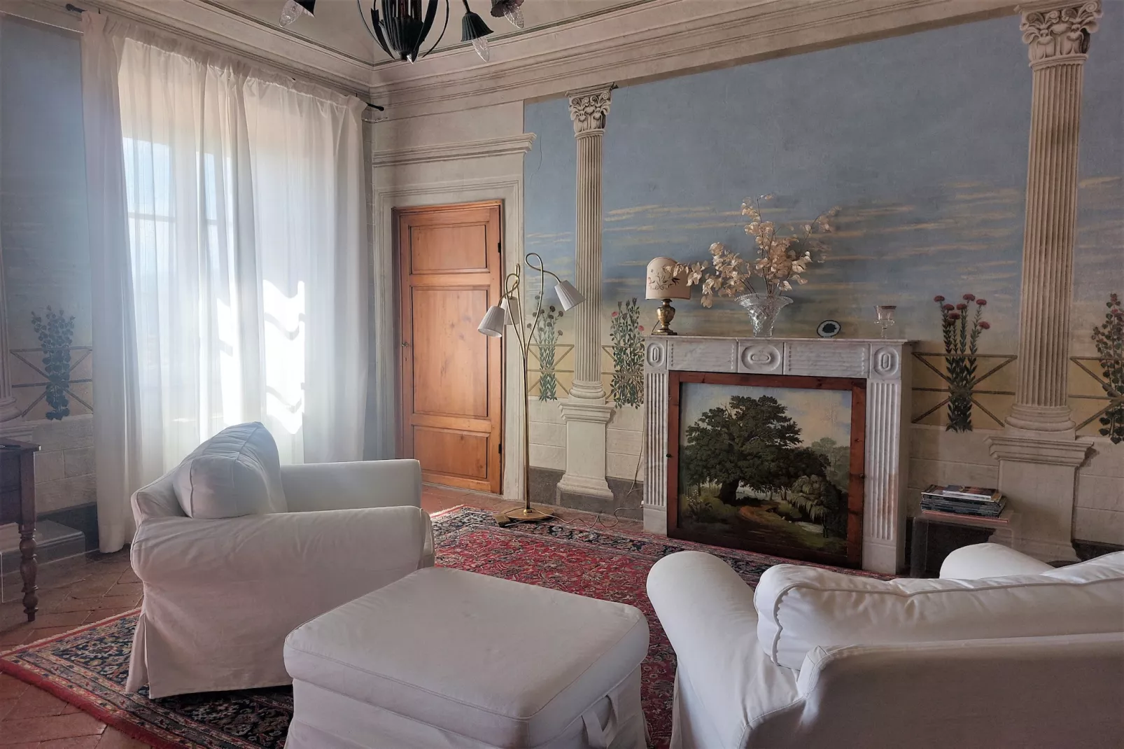 Affreschi-Living room
