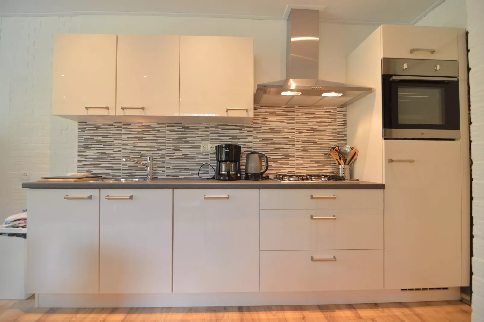 Bungalows 48 en 49-Kitchen