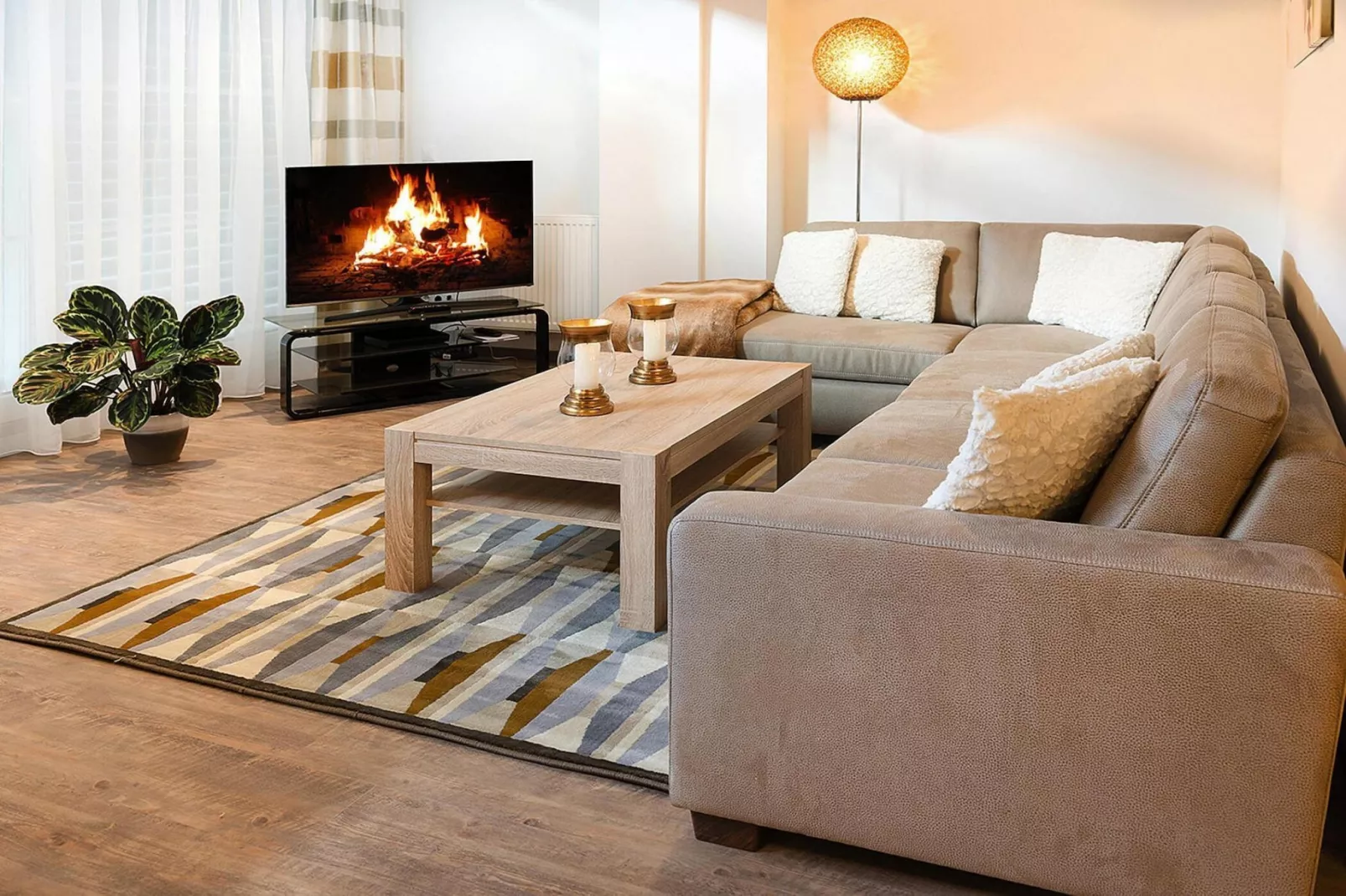 Brunner Apartments-Living room
