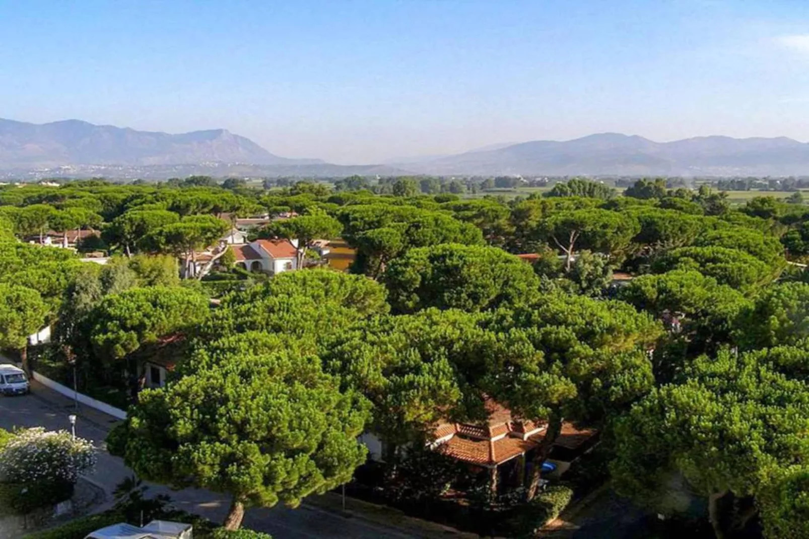 Baia Domizia Villaggio Camping E5-Areas summer 1km