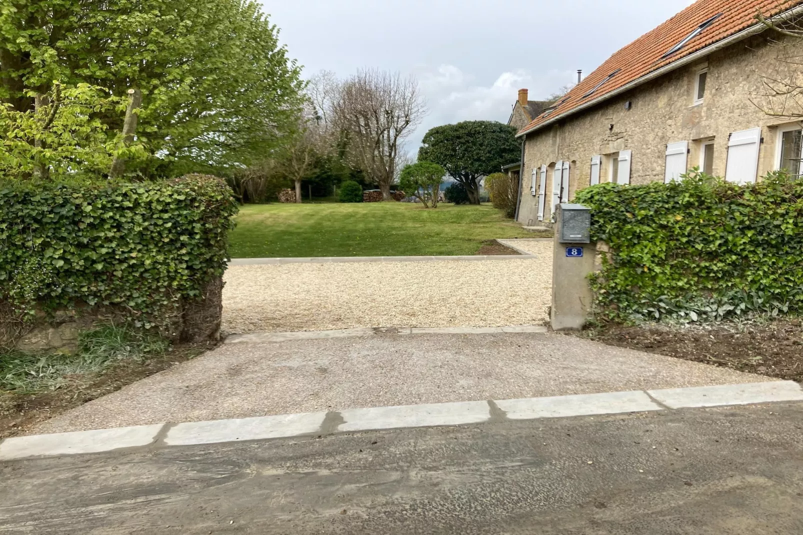 MAISON VIROLE-Hall d'accueil