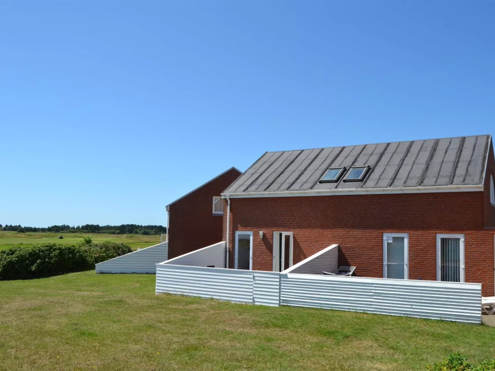 "Anelia" - 2.3km from the sea-Outside