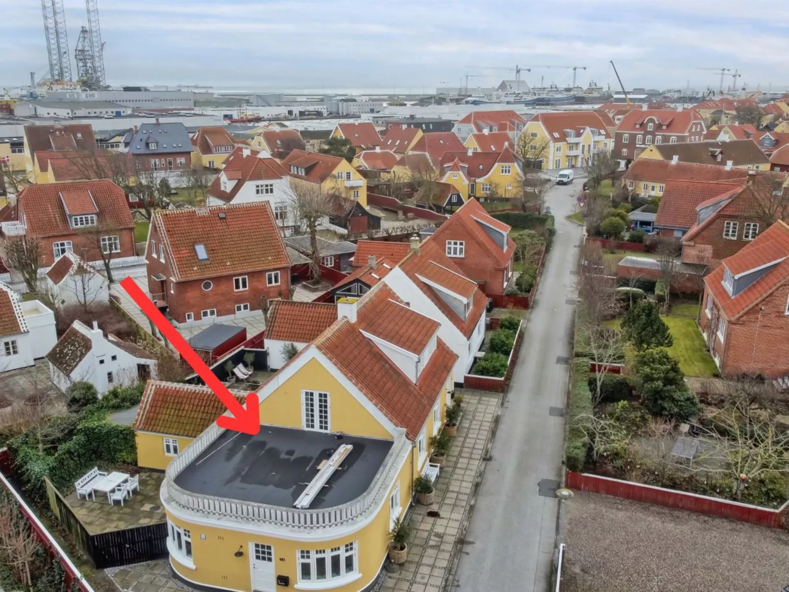 "Yorick" - 300m from the sea-Outside