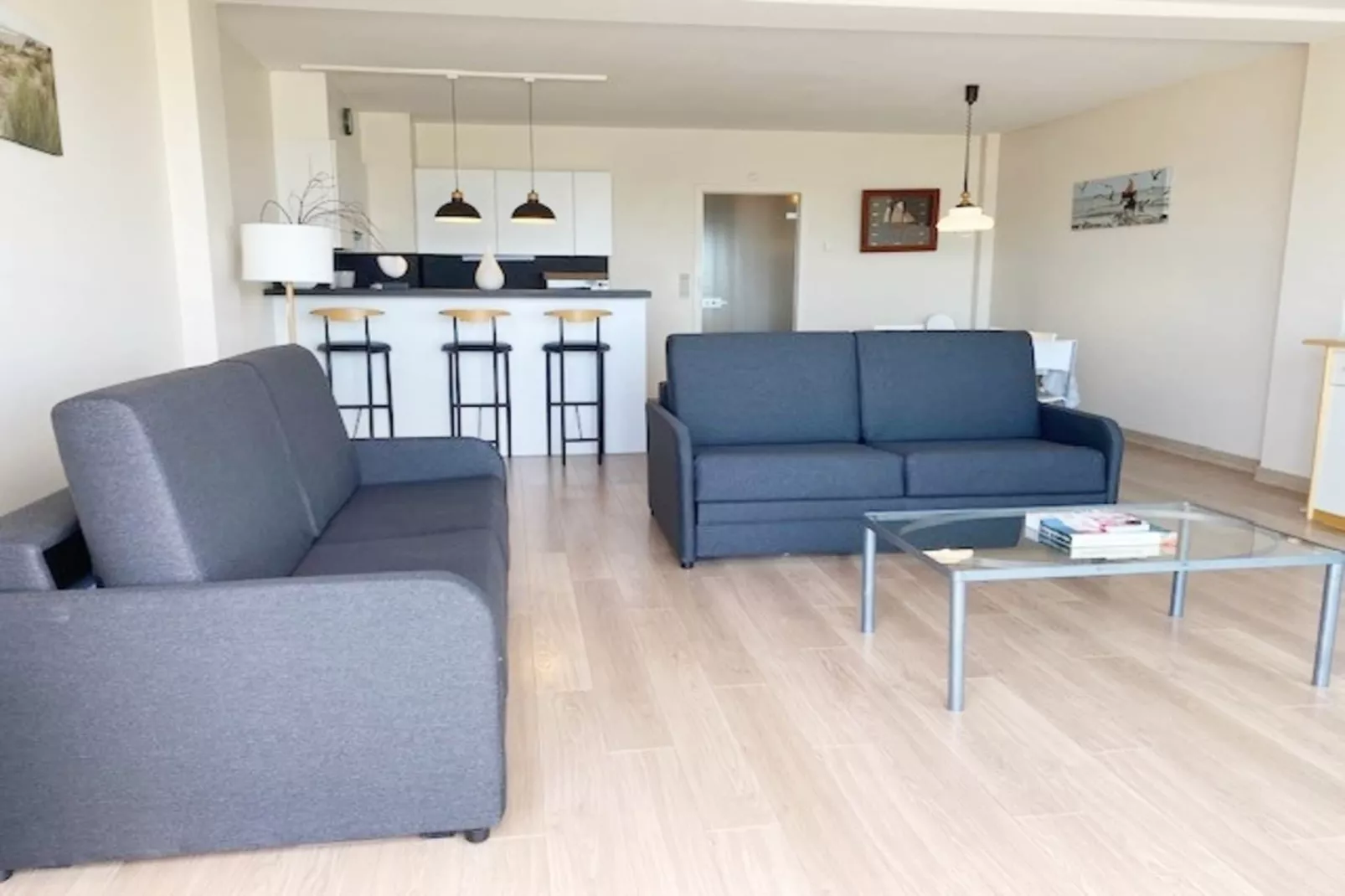 GARBI-Living room