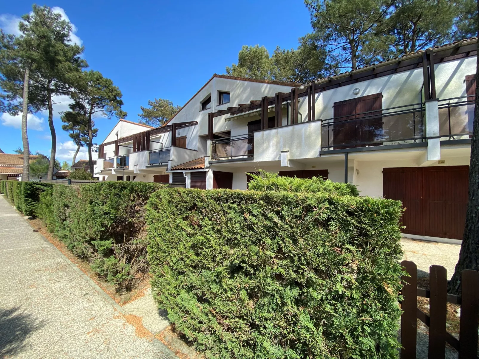 Hameau de Talaris-Outside