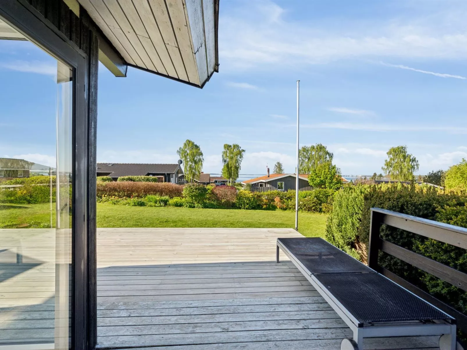 "Manfred" - 250m from the sea-Draußen