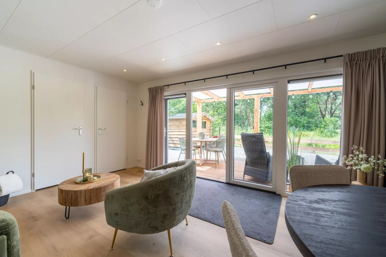 Lodge David-Living room