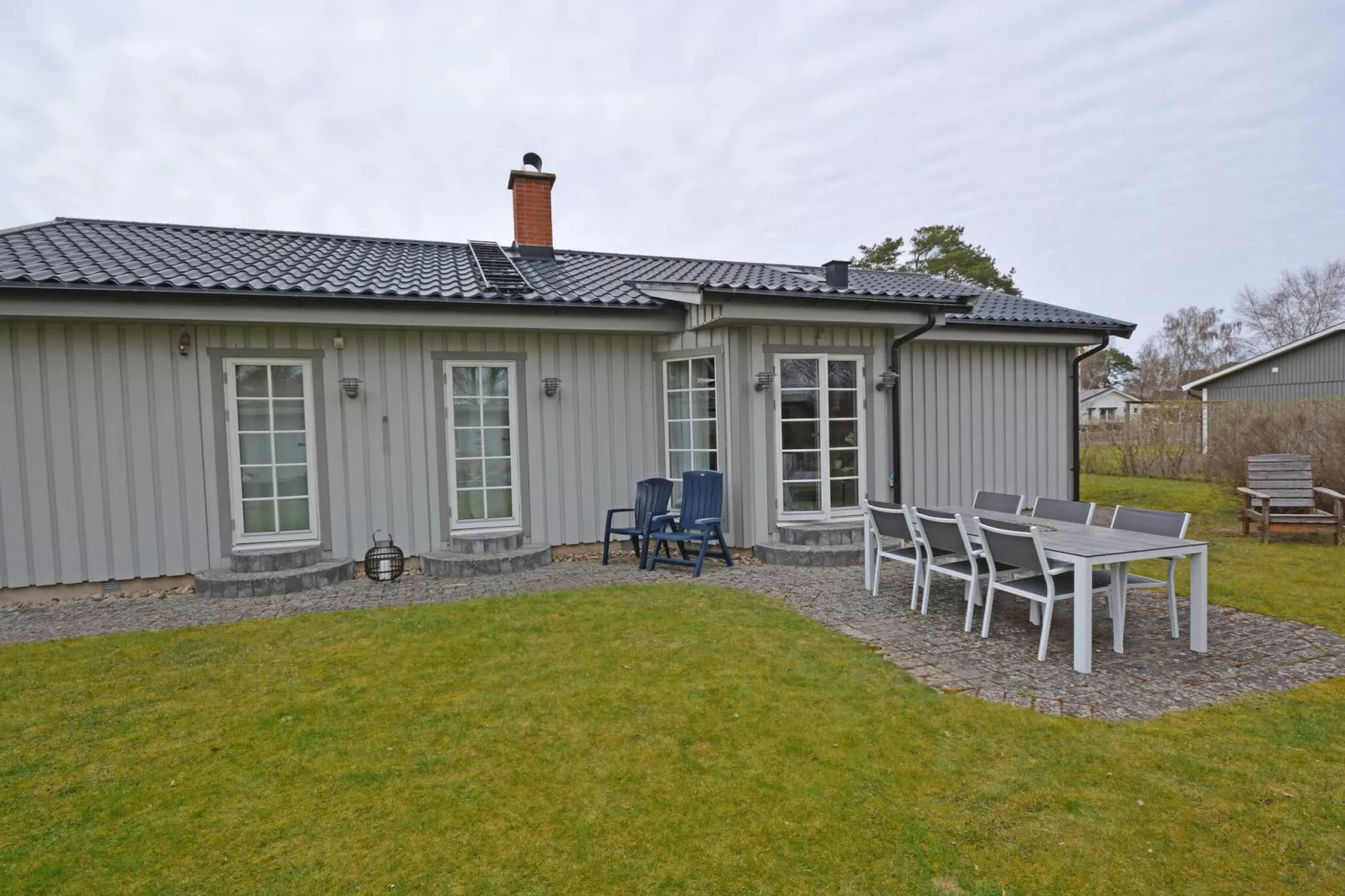 Modern holiday home with garden-By Traum-Outdoor