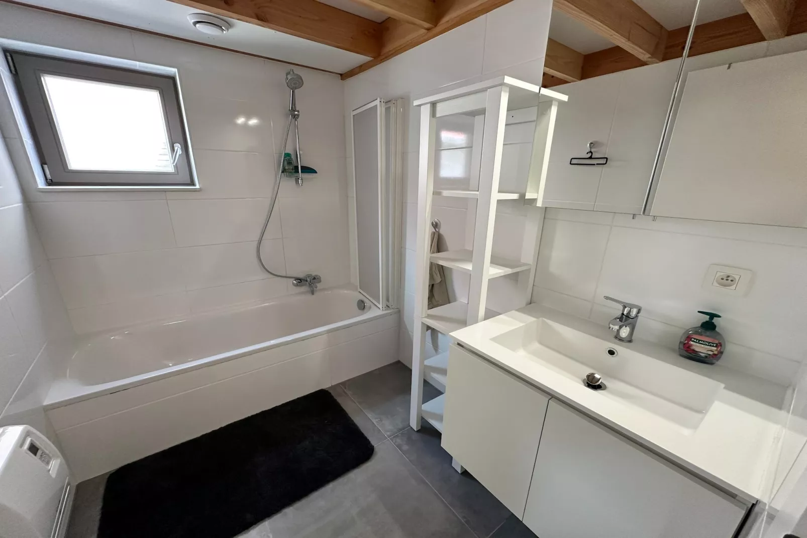 WH2/54-Bathroom
